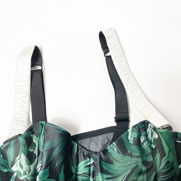 Victoria's Secret Very Sexy Shine Strap Le… 32D - Picture 13 of 15